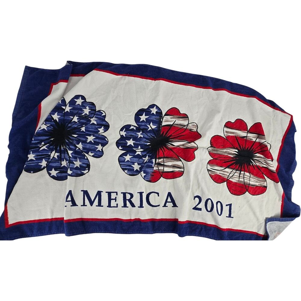 Y2K America 2001 Beach Towel 4th of July Hawaiian Floral Flag Stars & Stripes